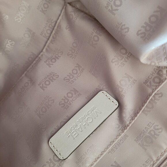 Michael Kors Millbrook Wicker Straw Hobo Shoulder Bag Beige - Picture 10 of 12